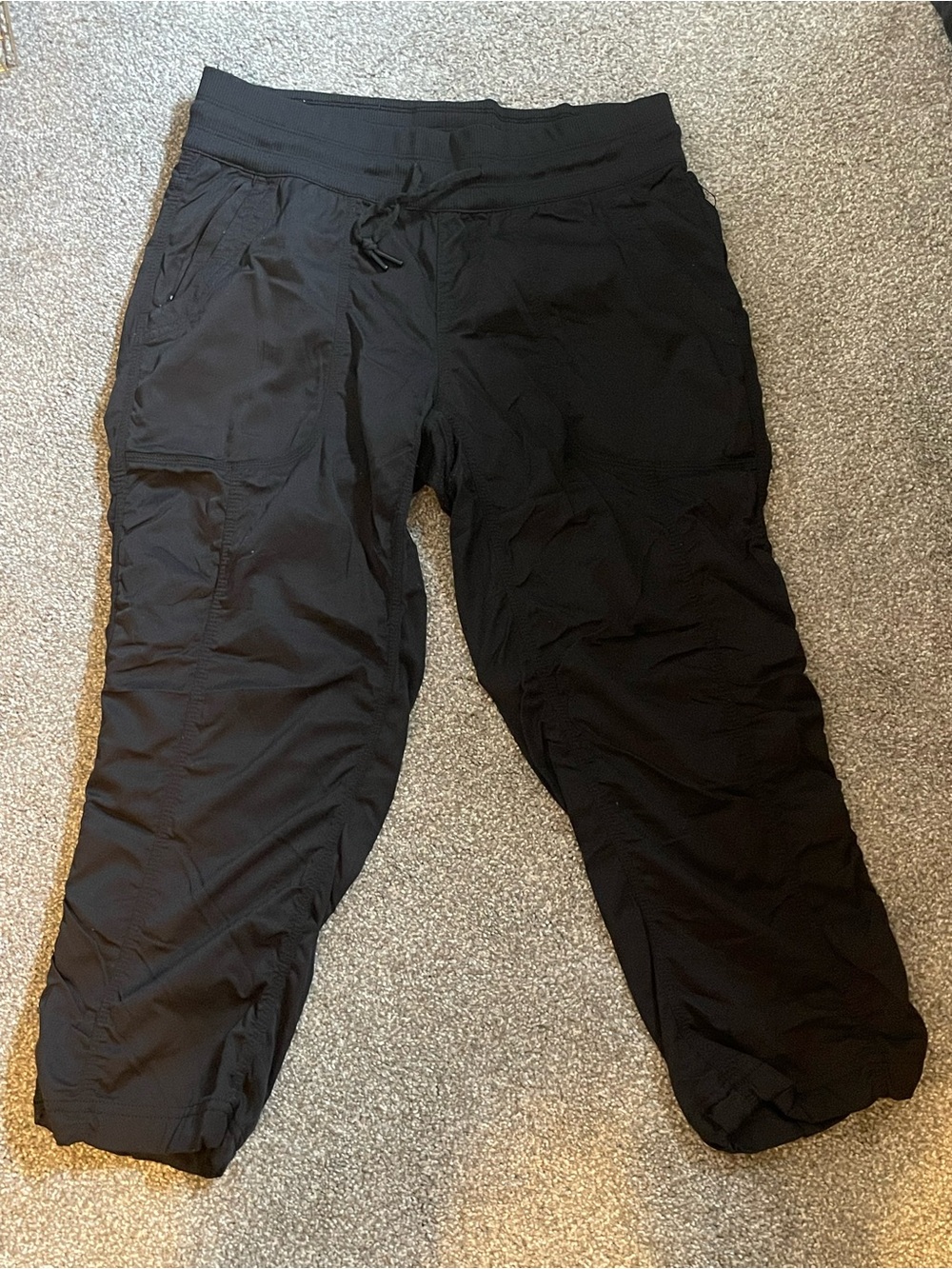 The North Face Women’s Drawstring Capris